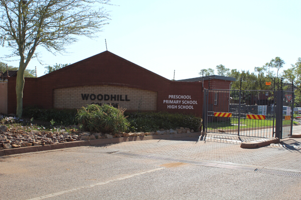 Woodhill College Entrance
